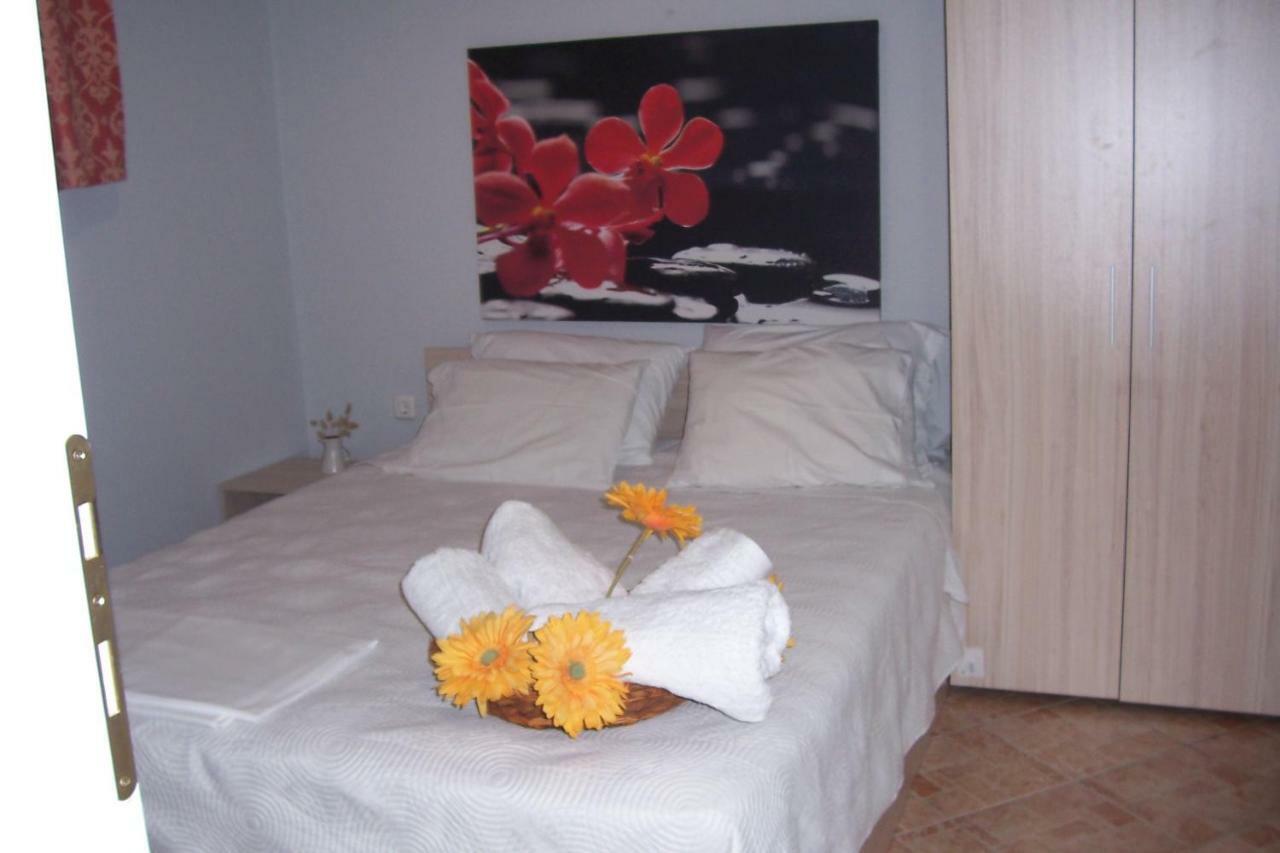 דירות Nea Iraklitsa Christina'S House מראה חיצוני תמונה